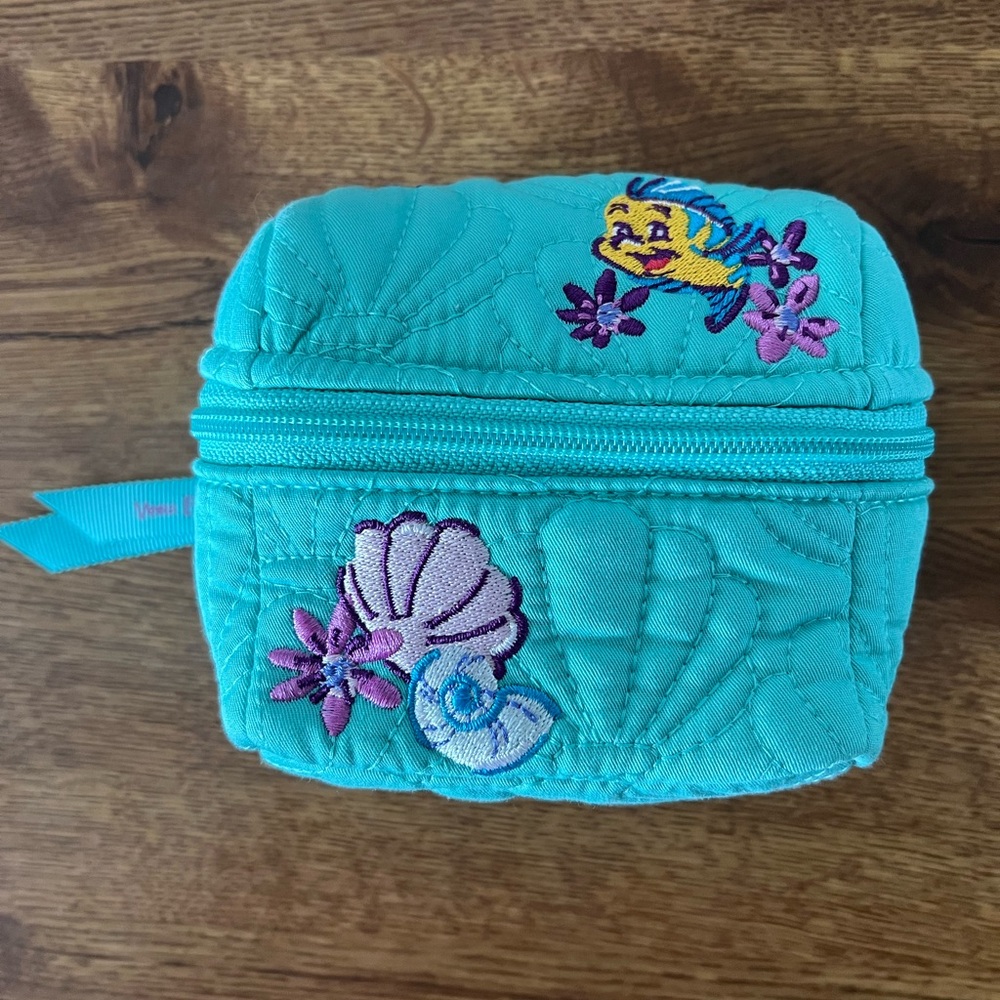 Vera Bradley Disney Little Mermaid Ariel Mini Travel Accessory Chest New!!